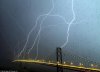 lightning-strikes-golden-gate-bridge.jpg