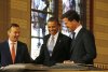 Mark_Rutte_standing_near_Plakkaat_van_Verlatinghe_together_with_Barack_Obama_and_Wim_Pijbes.jpg