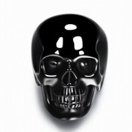 Onyx skull