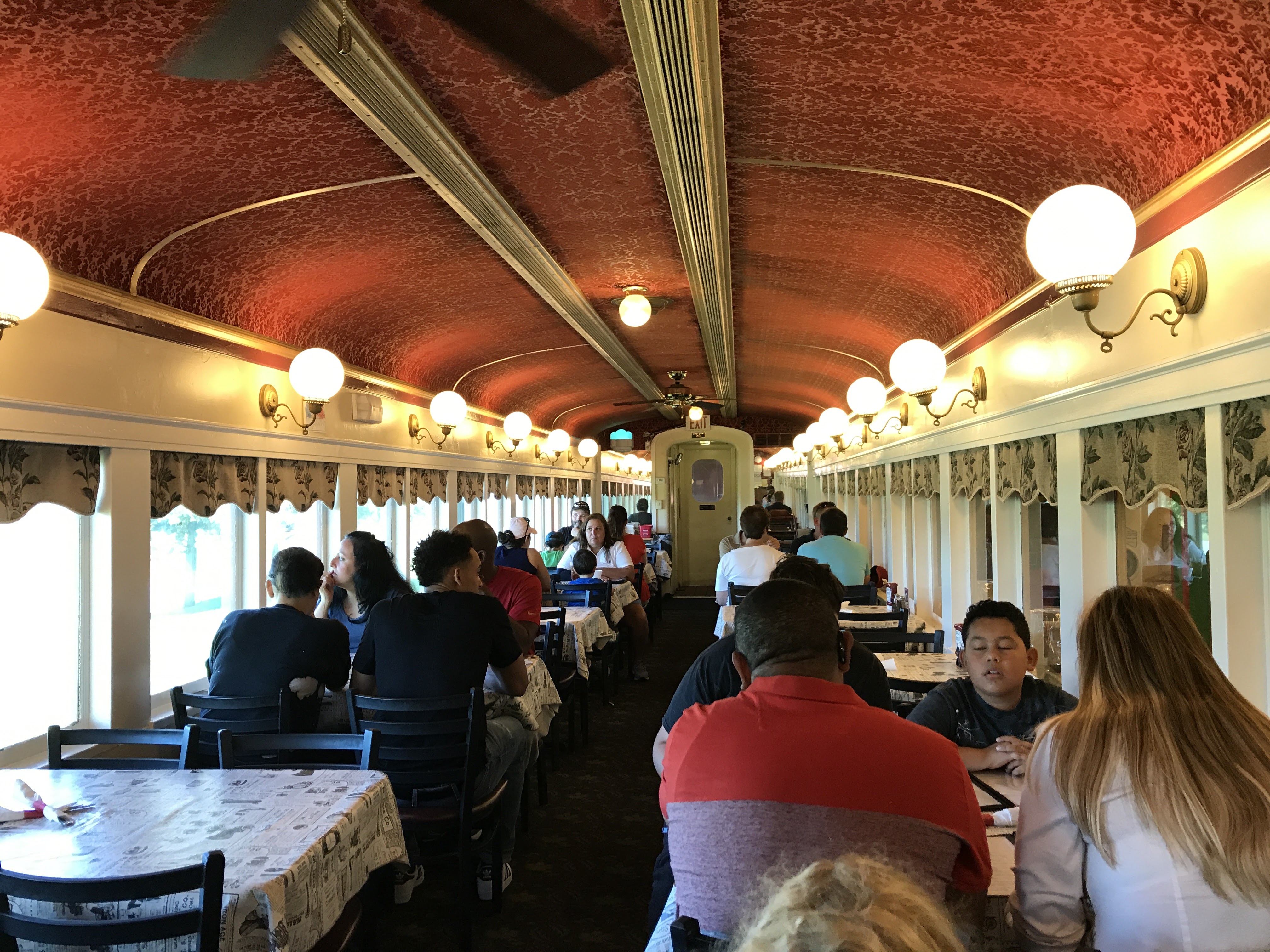 Casey Jones Restaurant {The Restaurant in a Train Car That Shakes ...