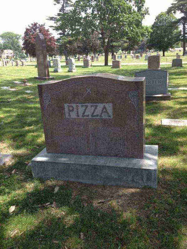 best-viral-pictures-11-grave.jpg