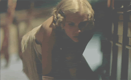 Scarlett.gif
