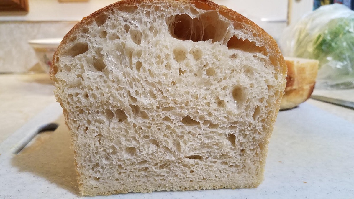 sourdoughcrumb.jpg