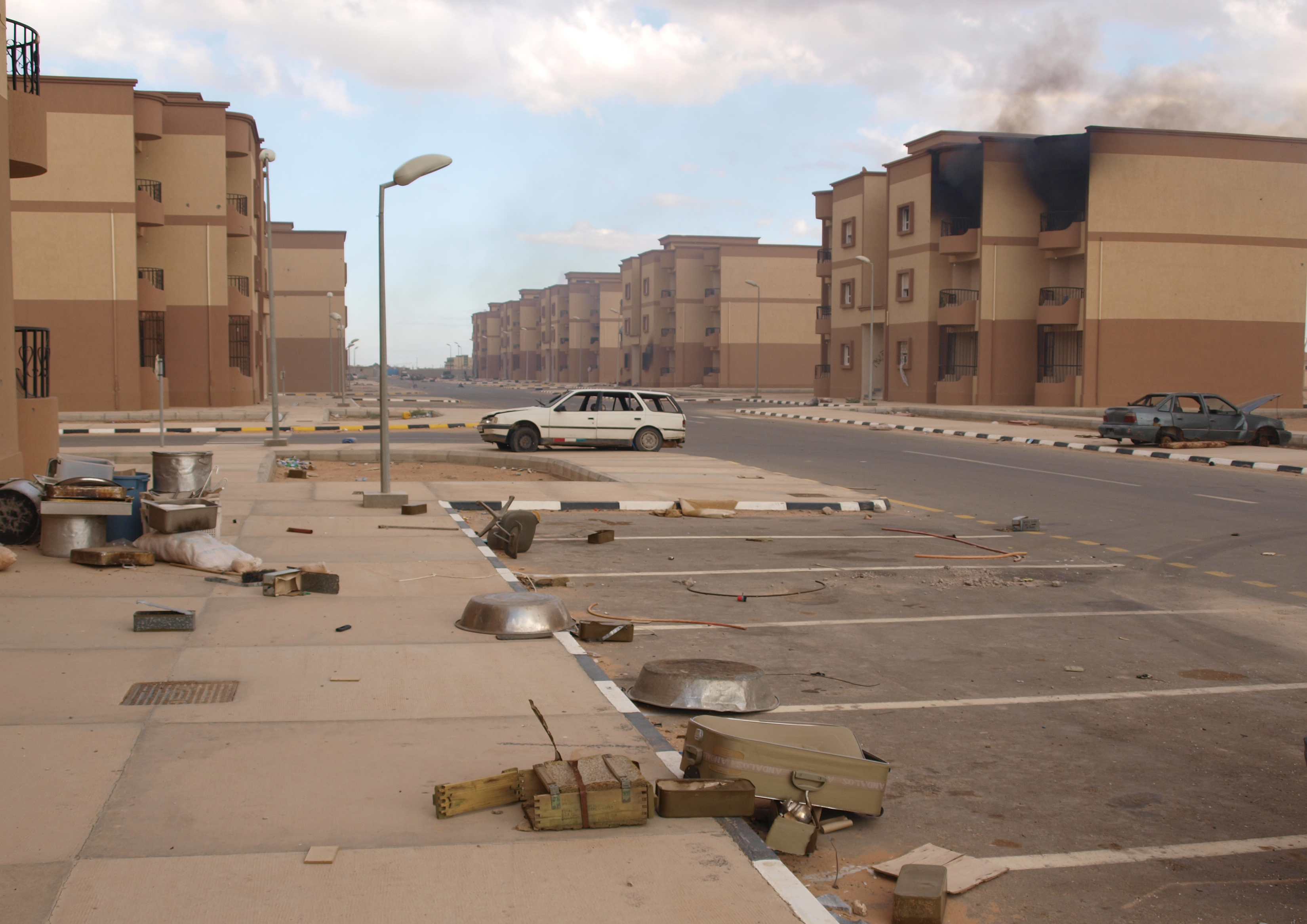 A_view_of_Latam,_a_district_in_Tawargha_ghost_town.jpg