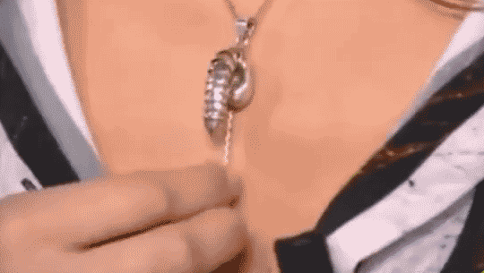 x6aePY9.gif