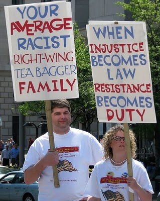 dumbest_tax_day_signs_09.jpg